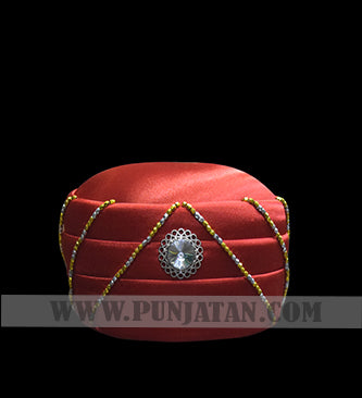 Amama In Red Resham Cloth