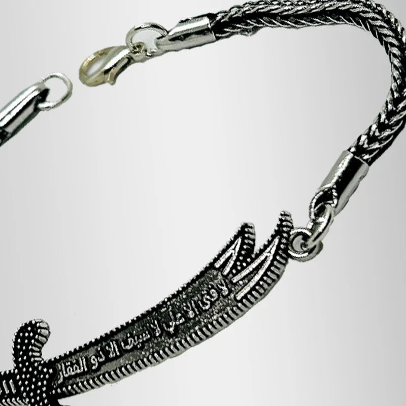 close up Zulfiqar symbol bracelet Italian chain steel bracelet unisex Islamic jewelry