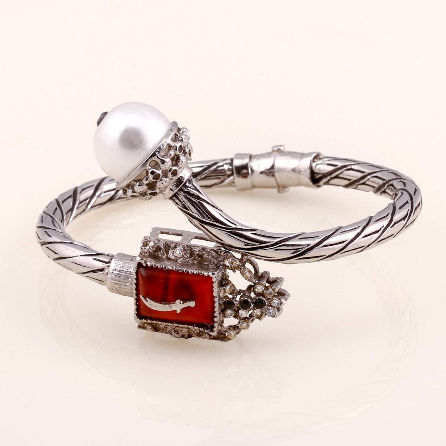 Aqeeq Zulfiqar Bracelet Hand Cuff Pearl Turkish Design