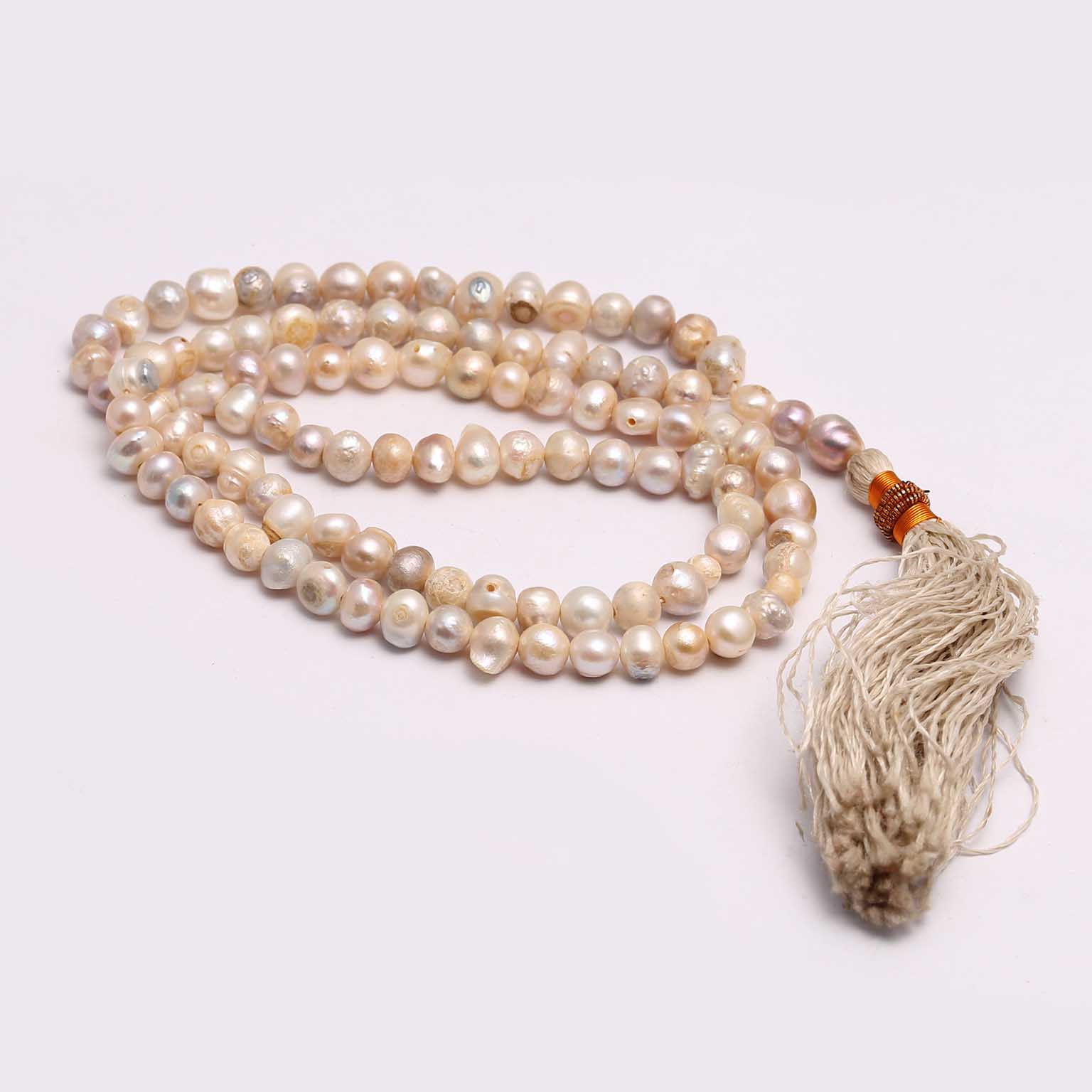 Natural Pearls Tasbih with 100 Beads for Spiritual Clarity