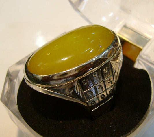 Yellow Aqeeq Ring