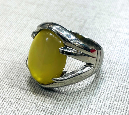 Yellow Aqeeq Silver Ring A Natural Stone for Positivity and Good Fortune