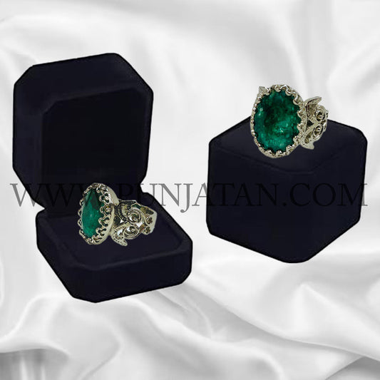 Emerald (Zamrud) Silver RIng It develops a person's reasoning ability and arithmetic skills.